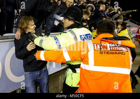 Menge Probleme nach der FA Cup in die fünfte Runde zwischen Wigan Athletic und Manchester City auf DW Stadion am 19. Februar 2018 in Wigan, England. (Foto von Daniel Chesterton/phcimages.com) Stockfoto