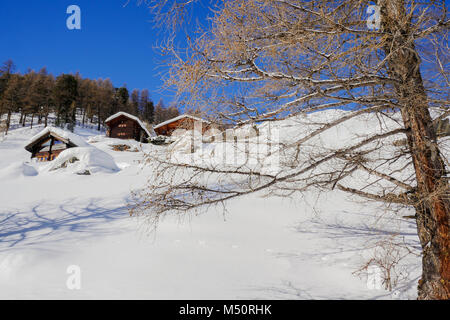 Kleine Weiler, Teil von Arolla Ski Resort, Val d'Herens, Wallis, Schweiz Stockfoto