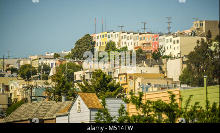 San Francisco City Nachbarschaften und Blick auf die Straße an einem sonnigen Tag Stockfoto