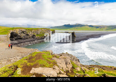 Nordküste von dyrholaey Vorgebirge vestur skaftafell Island im Sommer Stockfoto