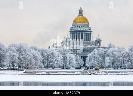 Isaakskathedrale im Winter, Sankt Petersburg, Russland Stockfoto