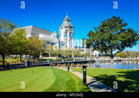 Die World Golf Hall of Fame ist bei World Golf Village in der Nähe von St. Augustine, Florida, in den Vereinigten Staaten, und es ist ungewöhnlich, unter Sporthallen. Stockfoto