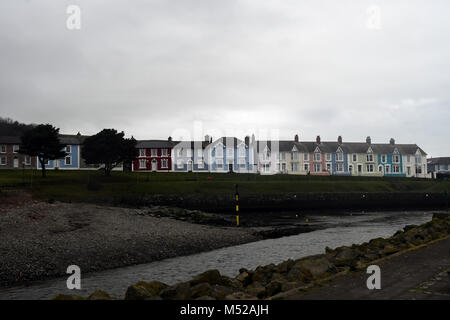 Aberaeron twon West Wales an einem bewölkten Tag im Februar. Stockfoto