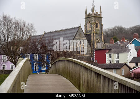 Aberaeron twon West Wales an einem bewölkten Tag im Februar. Stockfoto