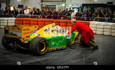 Ex 1993 Michael Schumacher Benetton B 193 historischen F1-Rennwagen auf der London Classic Car Show & Historic Motorsport internationalen Schau in ExCel Stockfoto