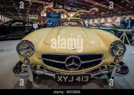 Eine atemberaubende 1955 Mercedes Benz 300 SL-Flügeltürers an der London Classic Car Show & Historic Motorsport internationalen Schau in ExCel Stockfoto