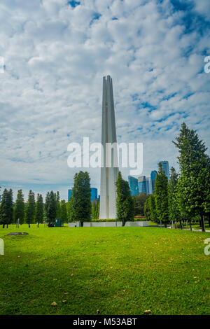 Singapur, Singapur - Februar 01, 2018: Im freien Blick auf die Weißen Turm Struktur in einem Park in Singapur. Stockfoto