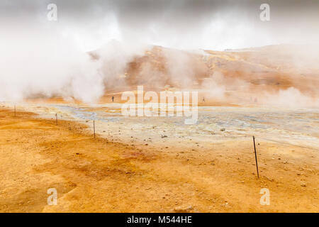 Heiße Quellen Seltun und geothermischen Zone in Island Stockfoto