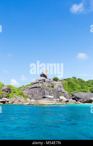 Der Sail Rock oder auf Ko Similan Insel Nr. 8, Mu Ko Similan Nationalpark, Thailand Stockfoto
