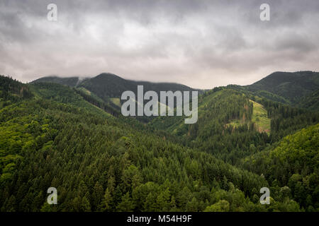 Blick von der Burg Strecno Stockfoto