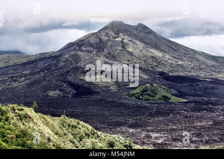 Kürzlich erwachten Vulkan Gunung-Batur Stockfoto