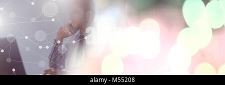 Business Overlay Schnittstelle mit Geschäftsmann und Computer mit Übergang Stockfoto