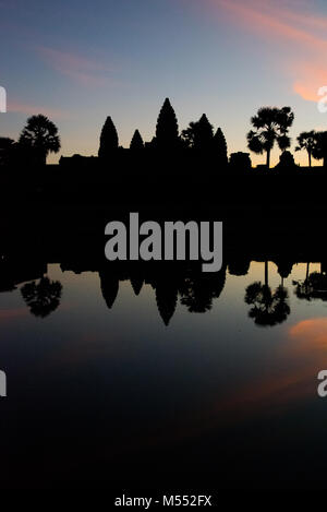 Sonnenaufgang an der atemberaubenden Angkor Wat Stockfoto