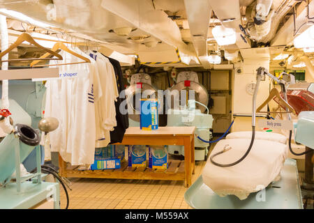 Wäsche der Royal Yacht Britannia Schottland Stockfoto