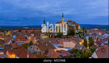 Mikulov Stadtbild in der Tschechischen Republik Stockfoto