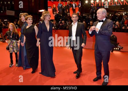 Berlin, Deutschland. 18 Feb, 2018. Sara Casu, Alba Rohrwacher, Laura Bispuri, Valeria Golino, Michele Carboni und Udo Kier die Teilnahme an der "figlia Mia/Tochter von Mine' Premiere auf der 68. Internationalen Filmfestspiele Berlin/Berlinale 2018 im Berlinale-Palast am 18. Februar 2018 in Berlin, Deutschland. | Verwendung weltweit Quelle: dpa/Alamy leben Nachrichten Stockfoto