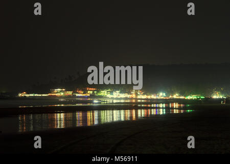 Arambol Dorf in Goa an tiefe Nacht Stockfoto