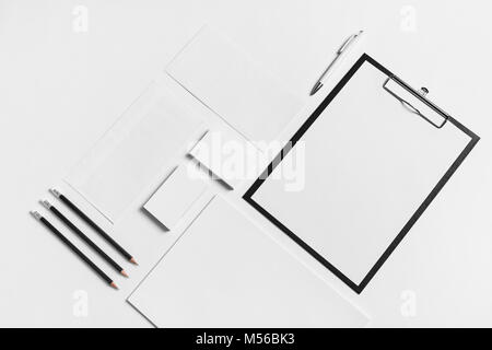 Leeres Briefpapier mockup Stockfoto