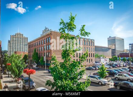 Spokane Washington City Skyline und Straßen Stockfoto
