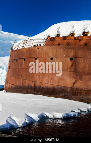 Norweigan Walfang Schiffbruch; Gouvenoren; Enterprise Insel; Antarktis Stockfoto