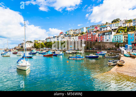 Ein Blick auf den Hafen von Brixham in South Devon, Großbritannien. Stockfoto