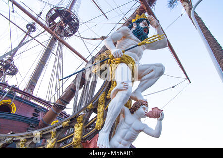 Nahaufnahme von repräsentationsfigur auf Piratenschiff Stockfoto