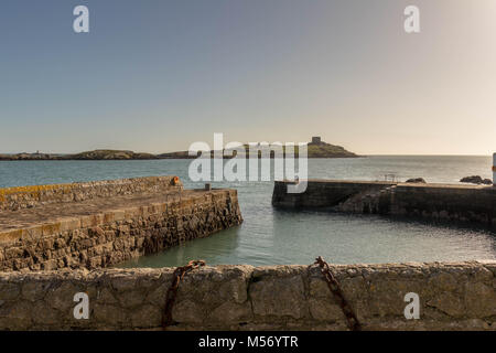 Coliemore Hafen ist in Dalkey (südlich von Dublin). Außerdem, im Mittelalter, Coliemore war der wichtigste Hafen für Dublin City. Stockfoto