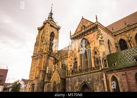 St Martin's Church (Église Saint-Martin), der größten Kirche in Colmar und eine der größten in Haut-Rhin, Alsace, France Stockfoto