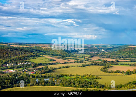 Blick über das Saaletal in Richtung Dornburg Stockfoto