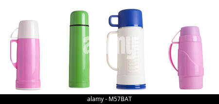 Metall und Kunststoff Thermoskanne auf weißem Hintergrund, Kaffee Becher Thermosflasche. Stockfoto