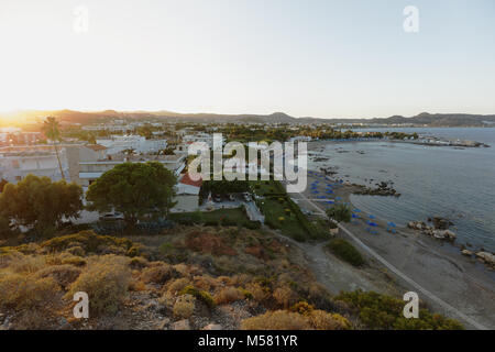 Landschaft von Faliraki, Ferienort auf der Insel Rhodos, Dodekanes Inselgruppe, Griechenland Stockfoto