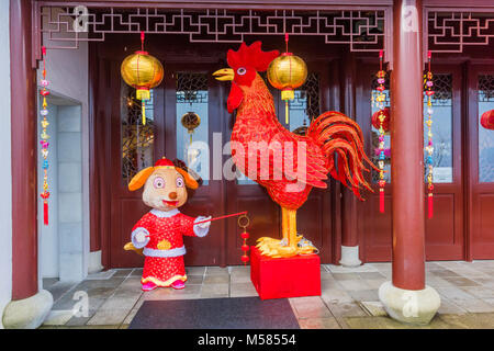 Chinesische Laterne Festival (yuánxiāo jié) in Dr. Sun Yat-Sen Classical Chinese Garden, Vancouver, British Columbia, Kanada Stockfoto