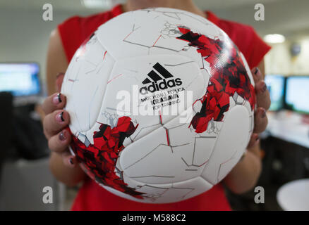 September 14 2017. Moskau Russland offiziellen Spielball der FIFA WM 2018 Adidas Krasava Stockfotografie Alamy