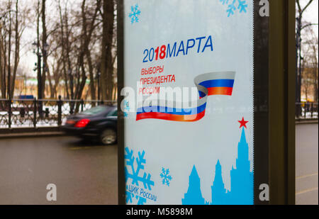 Januar 15, 2018, Moskau, Russland. Informationen Banner mit den Symbolen der Wahl des Präsidenten der Russischen Föderation. Stockfoto