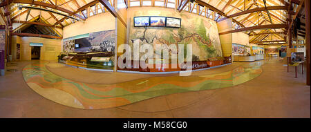 Grand Canyon National Park Visitor Centre Interieur mit neuen Exponaten. Der Grand Canyon Visitor Centre (South Rim) April 5, 2012, nach dem Umbau. NPS Stockfoto