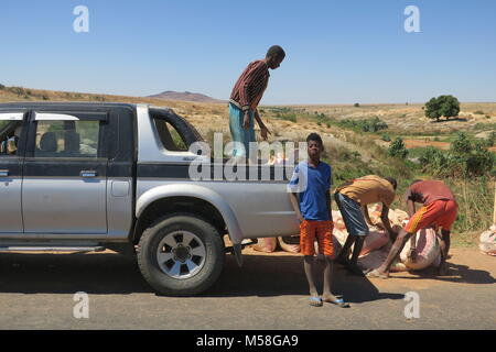 Sapphire Asylbewerber, Ilakaka, Madagaskar. Stockfoto