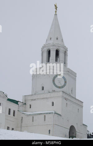 Kasaner Kreml - spasskaya Erlöser Turm - berühmte Denkmal von Tatarstan Kapital Stockfoto
