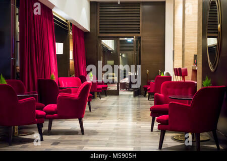 Café des Metropol Palace Hotel in Belgrad, Serbien Stockfoto