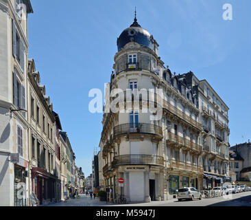 Straße der französischen Stadt Pau Stockfoto