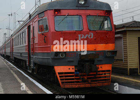 Typisch russischer Zug auf der Trans Siberian Railway Stockfoto