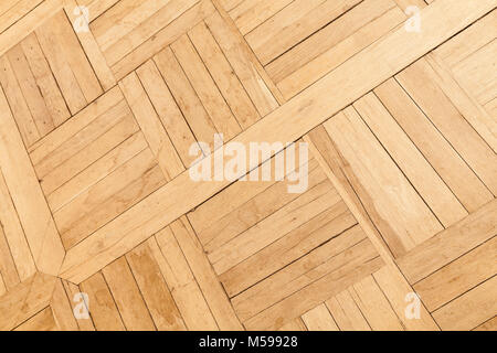 Parkettboden aus Eichenholz Bohlen mit quadratischen geometrische Muster, dekorative Fliesen. Hintergrund Textur Stockfoto