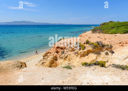 Naxos, Griechenland - 24. Mai 2017: Aliko Beach, einem der schönsten Strände an der südwestlichen Seite der Insel Naxos. Kykladen, Griechenland. Stockfoto