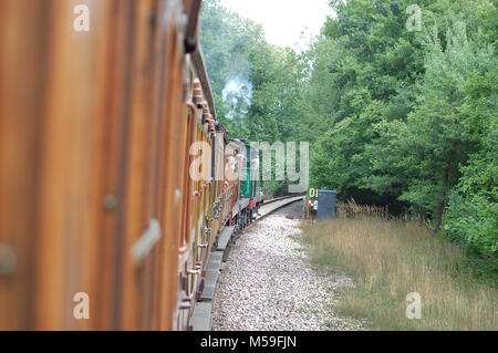 Die Bluebell Dampflok Bewahrung in Sussex von Sheffield Park East Grinstead mainline elektrische Ausführung Stockfoto