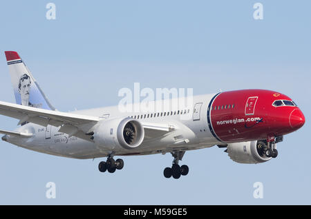 Die norwegische Boeing 787 (Norwegian Air Shuttle ASA) wurde gezeigt, als sie sich dem Los Angeles International Airport, LAX, zur Landung näherte. Stockfoto