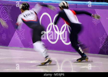 Gangneung, Südkorea. 20 Feb, 2018. Short Track Eisschnelllauf: Männer 500 m Vorläufe bei Gangneung Ice Arena während der Olympischen Spiele 2018 Pyeongchang. Credit: Scott Mc Kiernan/ZUMA Draht/Alamy leben Nachrichten Stockfoto