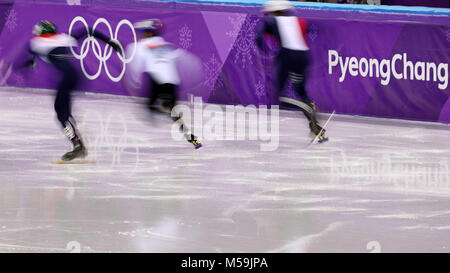 Gangneung, Südkorea. 20 Feb, 2018. Short Track Eisschnelllauf: Männer 500 m Vorläufe bei Gangneung Ice Arena während der Olympischen Spiele 2018 Pyeongchang. Credit: Scott Mc Kiernan/ZUMA Draht/Alamy leben Nachrichten Stockfoto