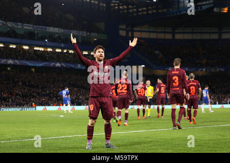 London, Großbritannien. 20. Februar, 2018. Lionel Messi Barcelona feiert nach dem Scoring die ausgleichende Ziel, so dass es 1-1 - Chelsea v Barcelona, UEFA Champions League, Achtelfinale, Hinspiele, Stamford Bridge, London - 20. Februar 2018. Credit: Richard Calver/Alamy leben Nachrichten Stockfoto