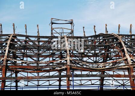 Die Victorian Pier in Eastbourne, East Sussex, England am 31. Juli 2014. Der Pier wurde schlecht durch einen Brand am 30. Juli 2014 beschädigt. Stockfoto