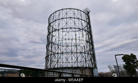 Die alte Gasometro im Bezirk Ostiense, Rom, Italien Stockfoto