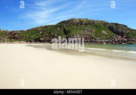 Balfour's Bay auch bekannt als traigh Gheal ein wunderschöner Sandstrand auf der Südseite der Erraid aus die Isle of Mull, Innere Hebriden von Schottland Stockfoto